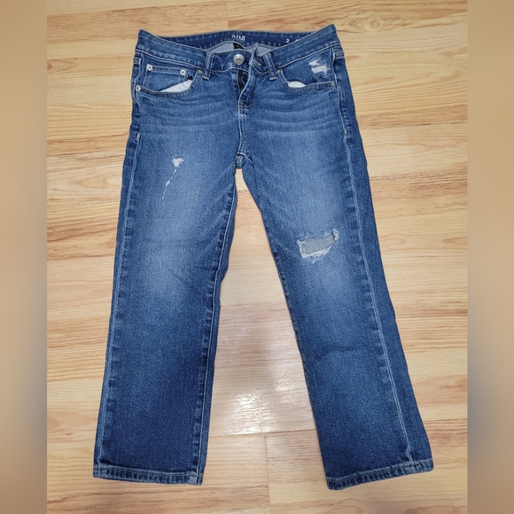 Capris - Picture 5 of 9